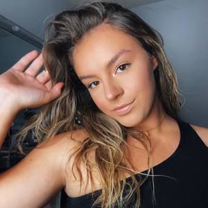 Meet your Posher, Yasmin